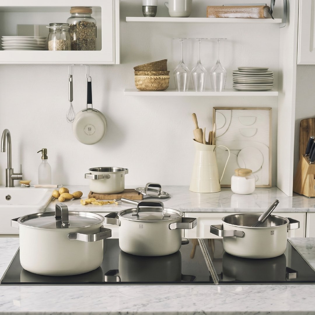 Image of kitchenware